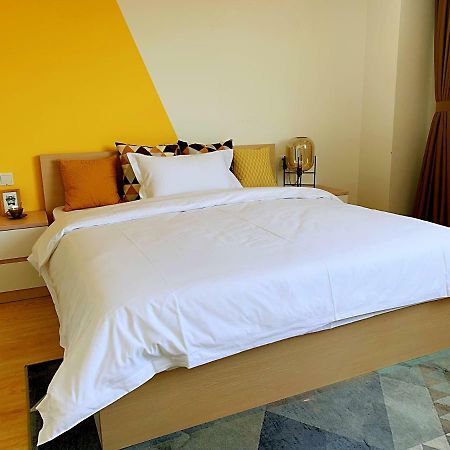 Golden Phoenix Hotel Shunyi Ngoại thất bức ảnh