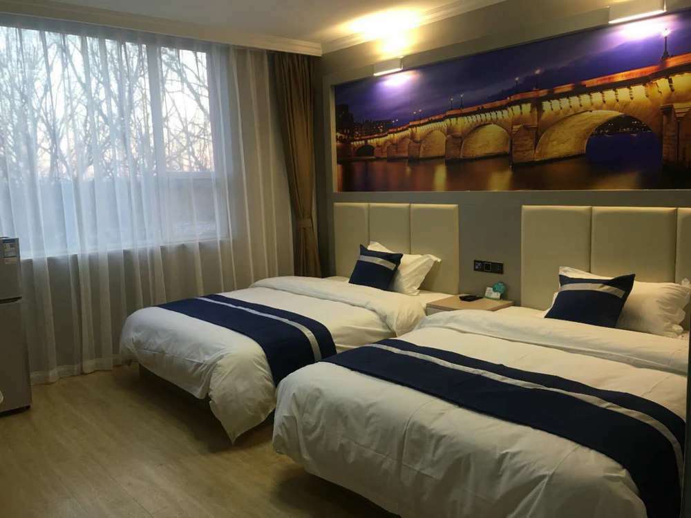 Golden Phoenix Hotel Shunyi Phòng bức ảnh